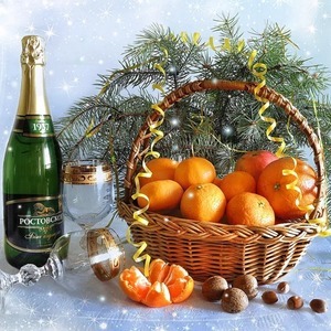 Новогоднее застолье, новый год, шампанское, мандарины